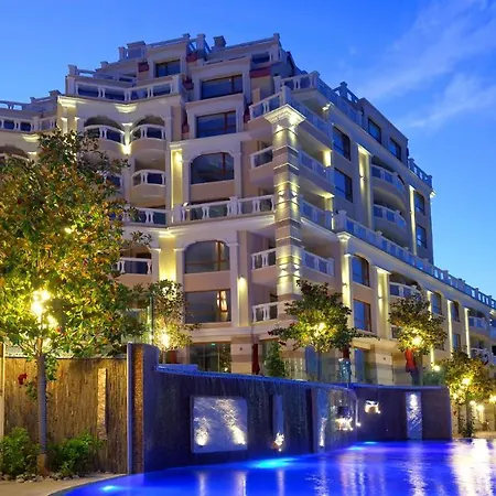Luxurious And Panoramic At The In La Complex Apartment Golden Sands