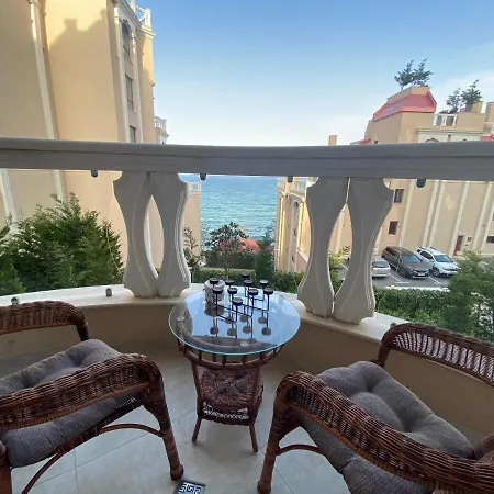 Luxurious And Panoramic At The In La Complex Daire *