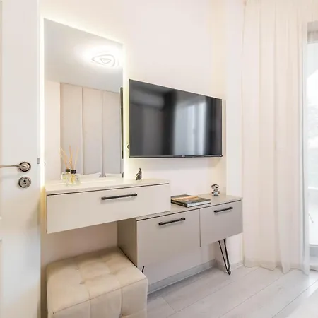 Daire Luxurious And Panoramic At The In La Complex Altın Kumlar