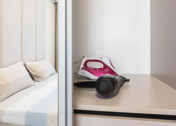 Luxurious And Panoramic At The In La Complex Apartmán *