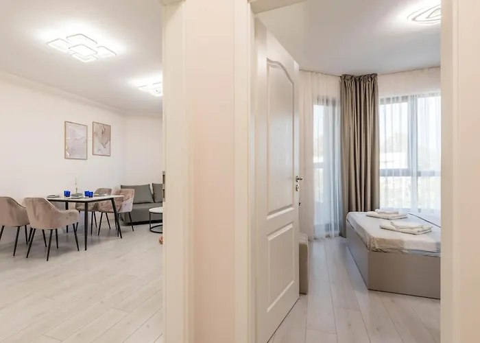 Luxurious And Panoramic At The In La Complex Zlate písky