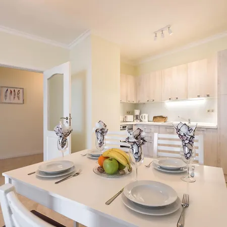 Luxurious And Panoramic At The In La Complex *