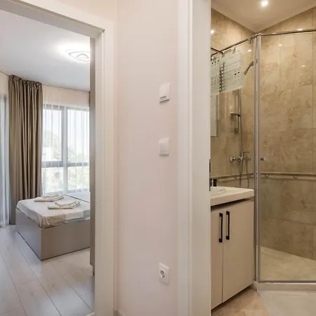 Luxurious And Panoramic At The In La Complex *