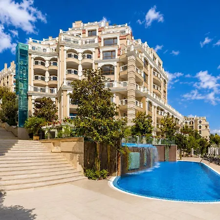 Апартаменты Luxurious And Panoramic At The In La Complex
