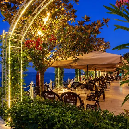 Luxurious And Panoramic At The In La Complex Апартаменты