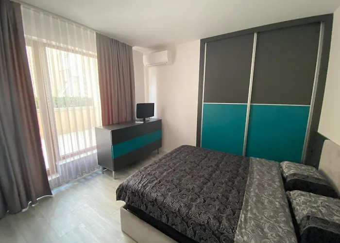 Luxurious And Panoramic At The In La Complex *