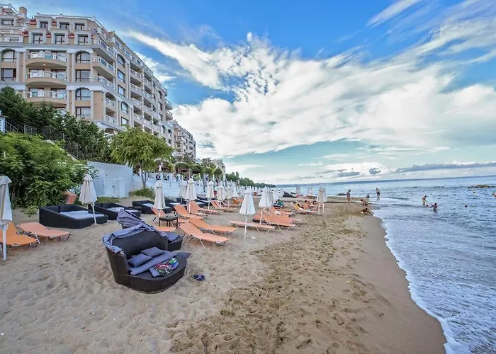 Luxurious And Panoramic At The In La Complex Apartamento