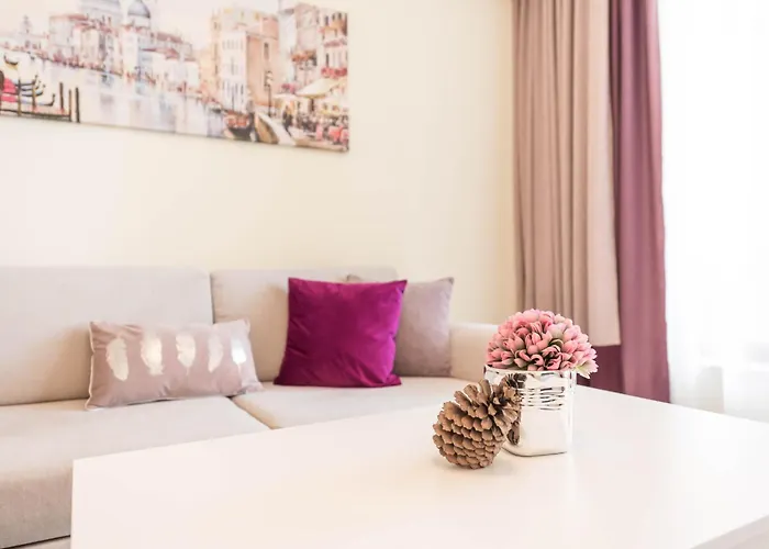 Luxurious And Panoramic At The In La Complex Apartament Nisipurile de Aur