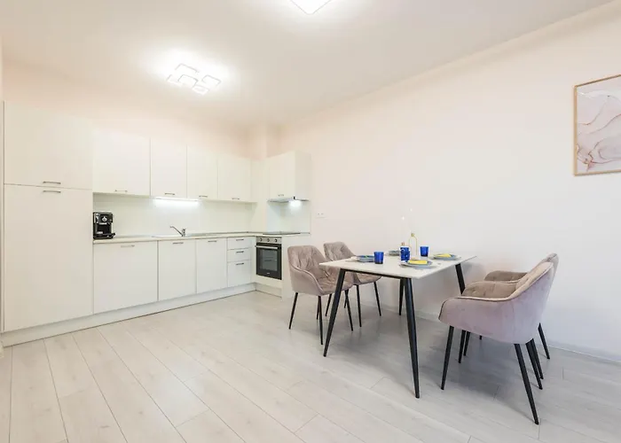 Luxurious And Panoramic At The In La Complex Appartement Sables d'or