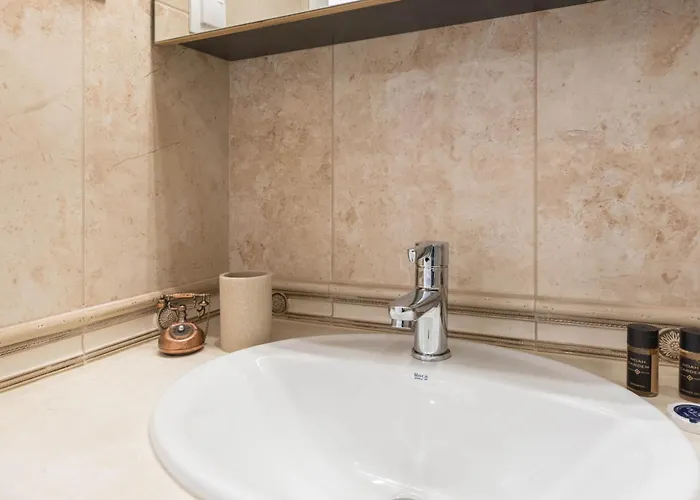 Luxurious And Panoramic At The In La Complex Apartamento Golden Sands